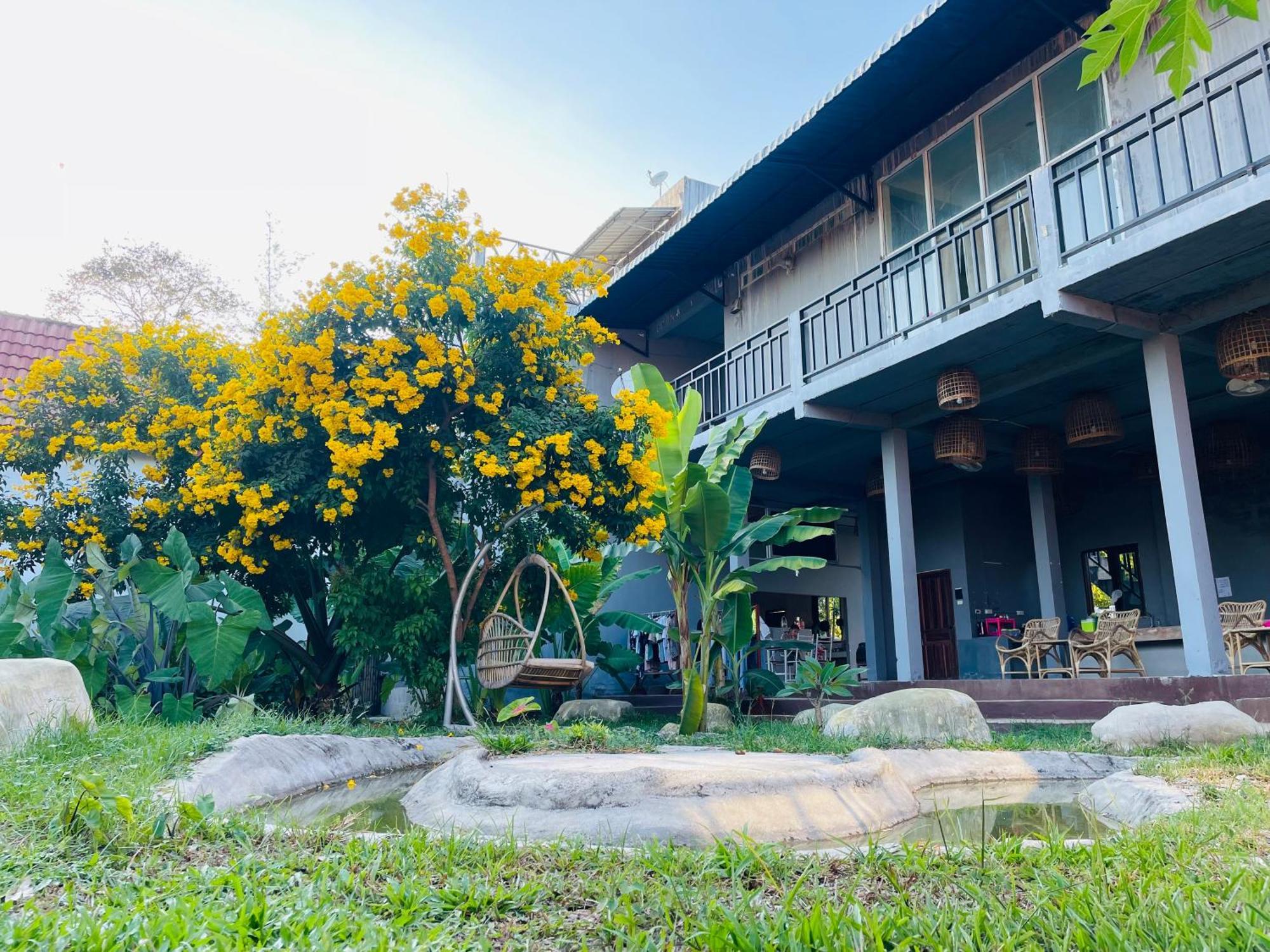 Jungle Paradise Vangvieng - Bungalows Ванг-В'єнг Екстер'єр фото